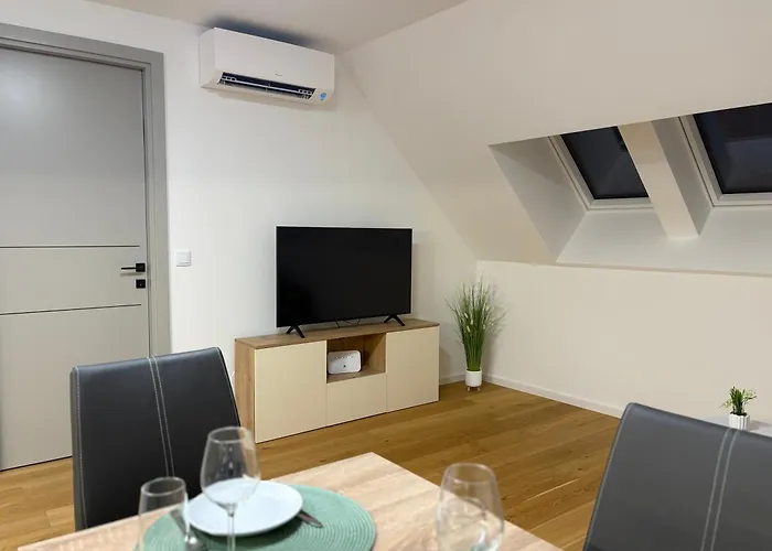 Modern & Cozy - Free Parking & Vineyards فيينا